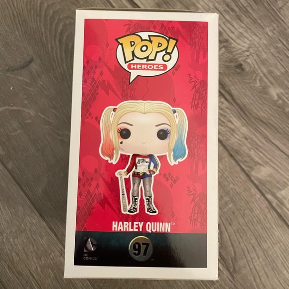 Harley Quinn Suicide Squad Funko Pop #97 - Picture 3 of 3